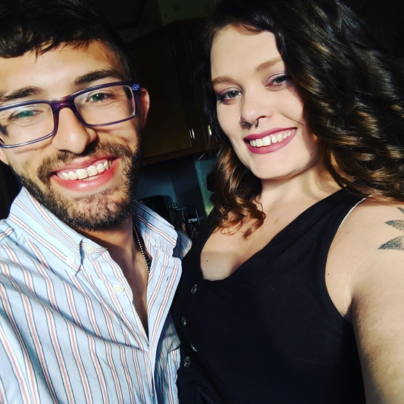 Meet your Posher, Brooke - Picture 1 of 1